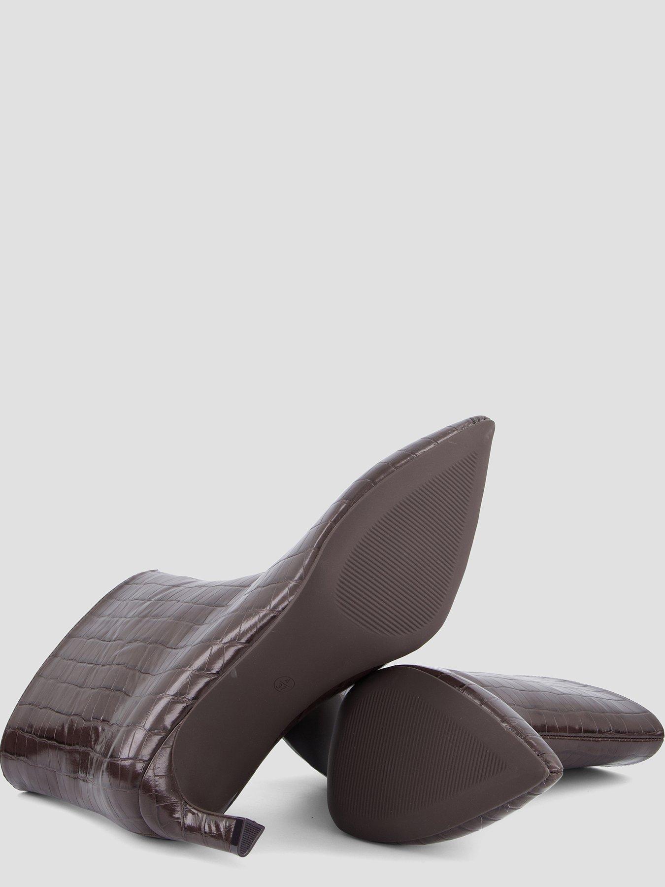 Image 4 of 7 of The Very Collection Womens Wide Fit Pointed Toe Croc-Effect Ankle Boots - Brown