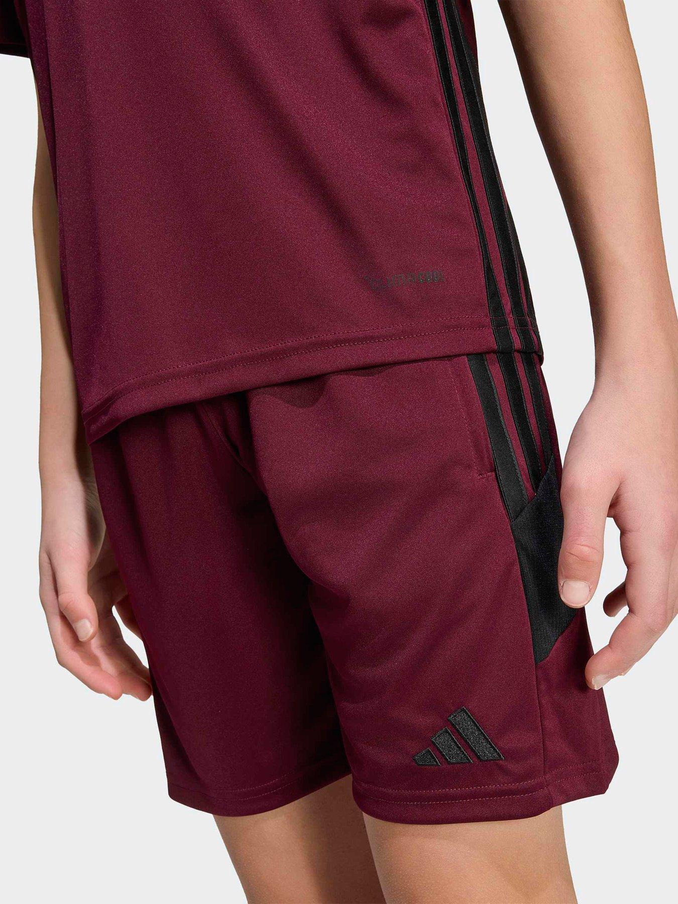 Image 6 of 6 of adidas Junior Football Tiro Essentials Jersey - Burgundy