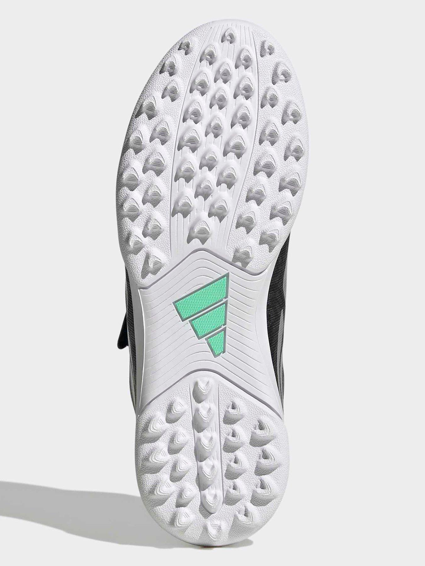Image 5 of 6 of adidas Junior Predator Club Hook &amp; Loop Astro Turf Football Boots - Black/green