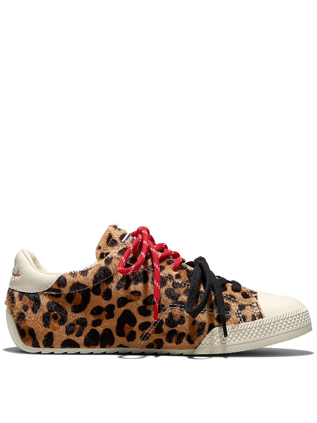 Converse Womens Chuck Taylor Lo Ox Elevated Animal Trainers - Brown