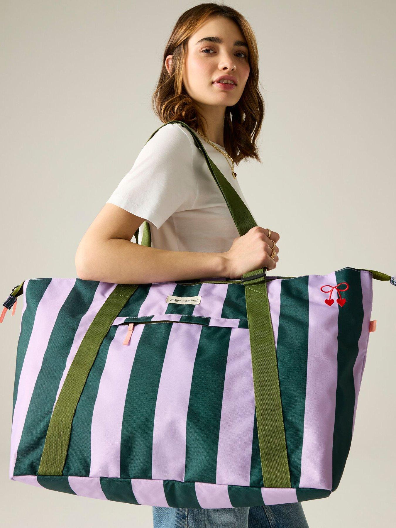 Image 5 of 8 of Regatta Cath Kidston Boulder Tote