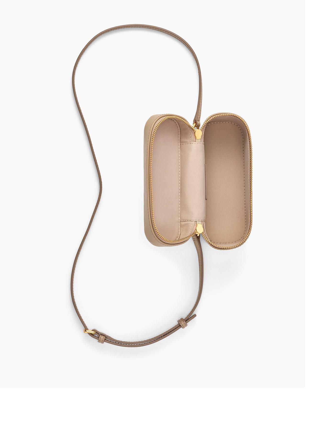 Image 3 of 5 of MARC JACOBS The Vanity Bag - Beige