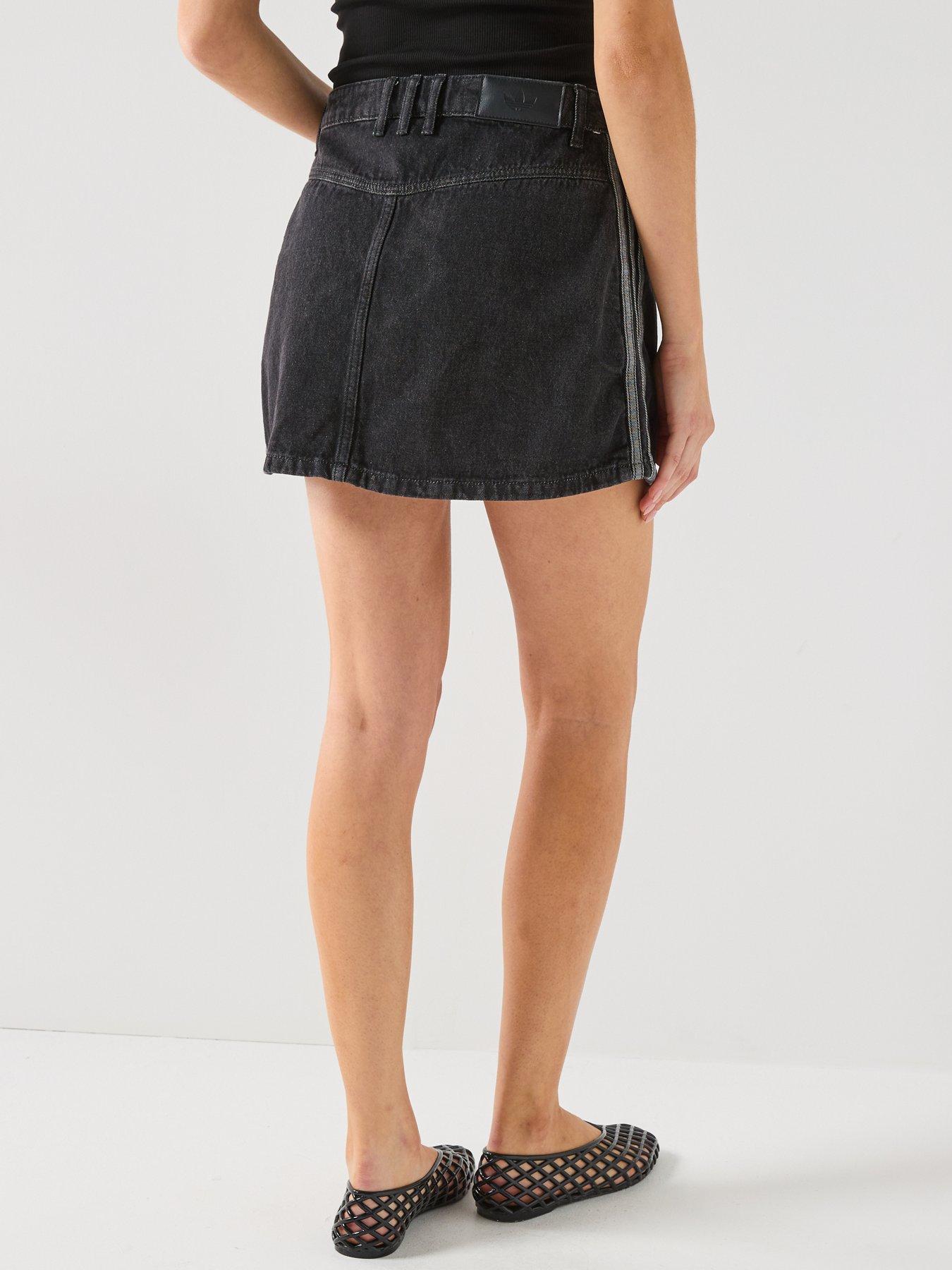 Image 2 of 6 of adidas Originals Womens 3 Stripe Skirt - Black