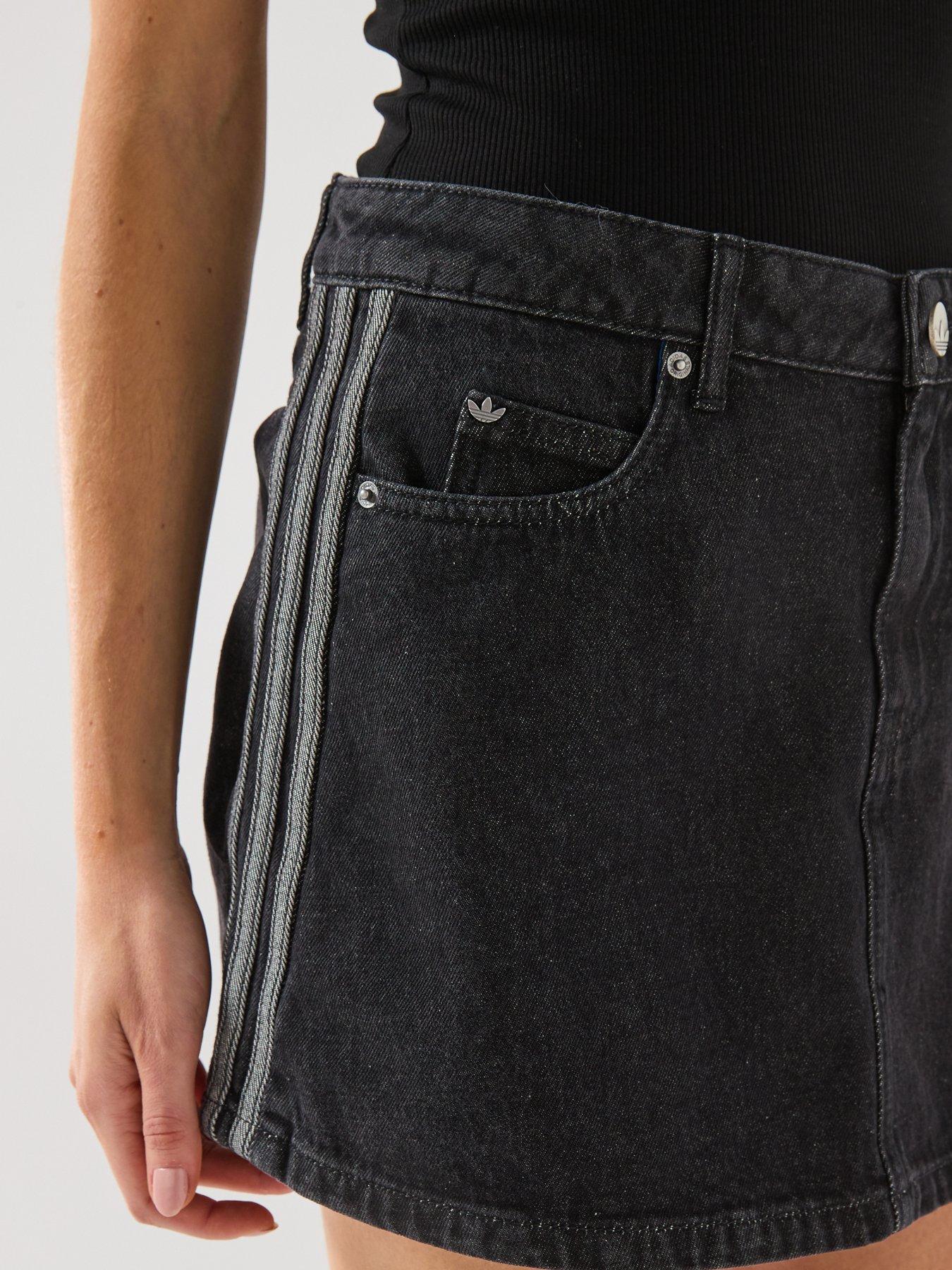 Image 4 of 6 of adidas Originals Womens 3 Stripe Skirt - Black