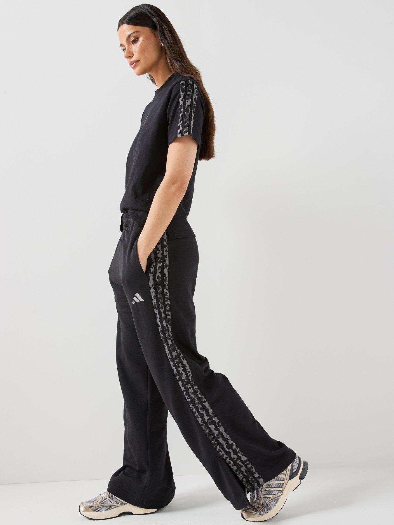 Image 5 of 6 of adidas Sportswear Womens Essentials Animal Print 3 Stripe Pants - Black