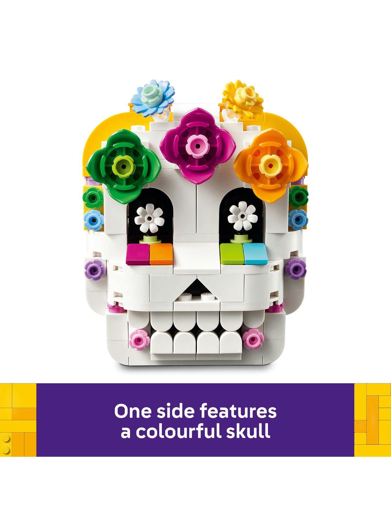 Image 4 of 7 of LEGO Altar of the Dead D&iacute;a De Los Muertos Skull Decor 40811
