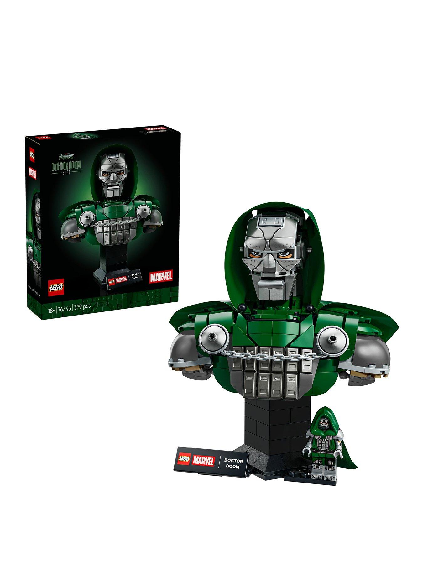 LEGO Marvel Doctor Doom Bust Collectible Display Set for Adults 76345 - Image 21