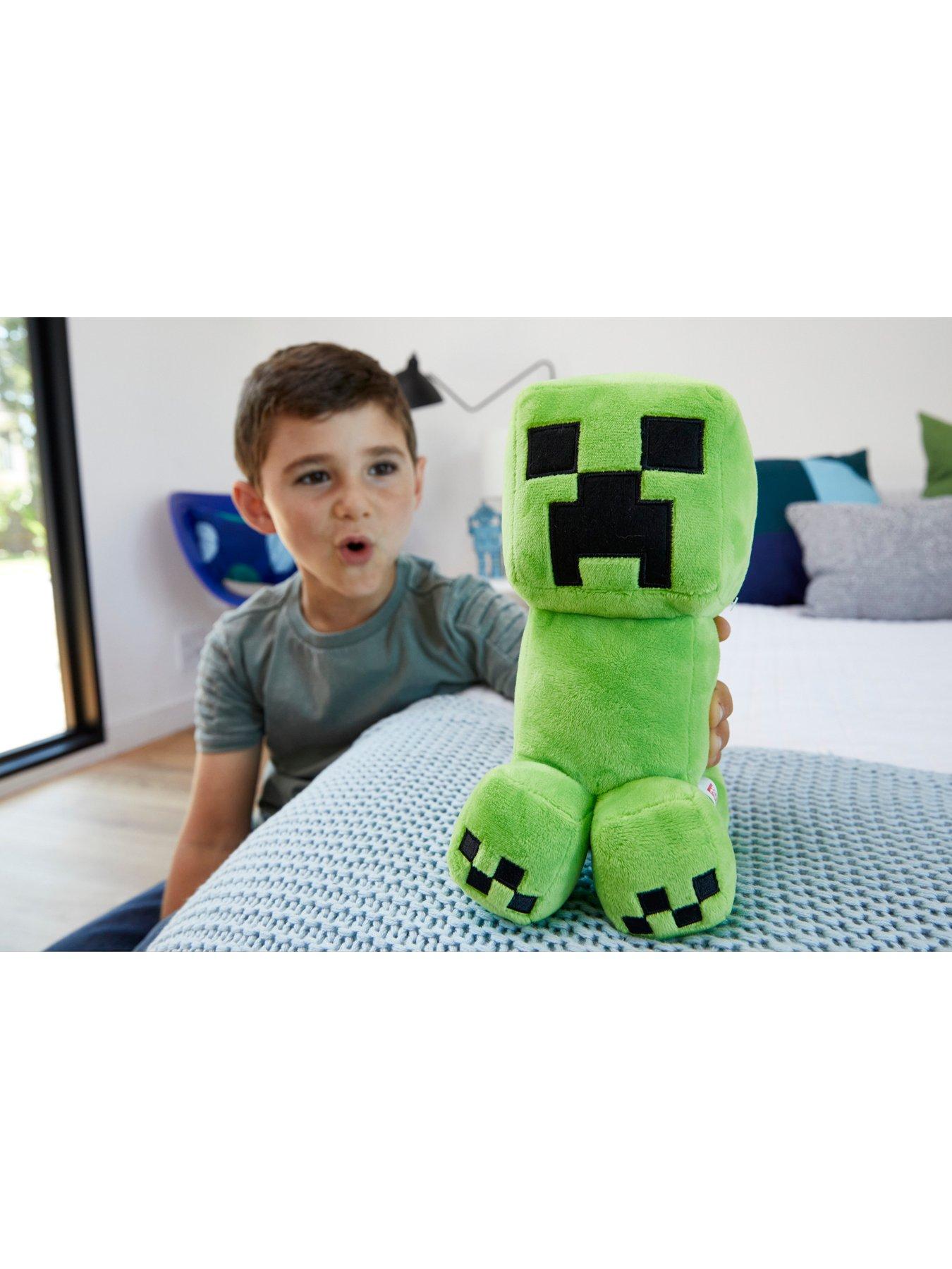Image 3 of 7 of Minecraft 8" Plush - Creeper