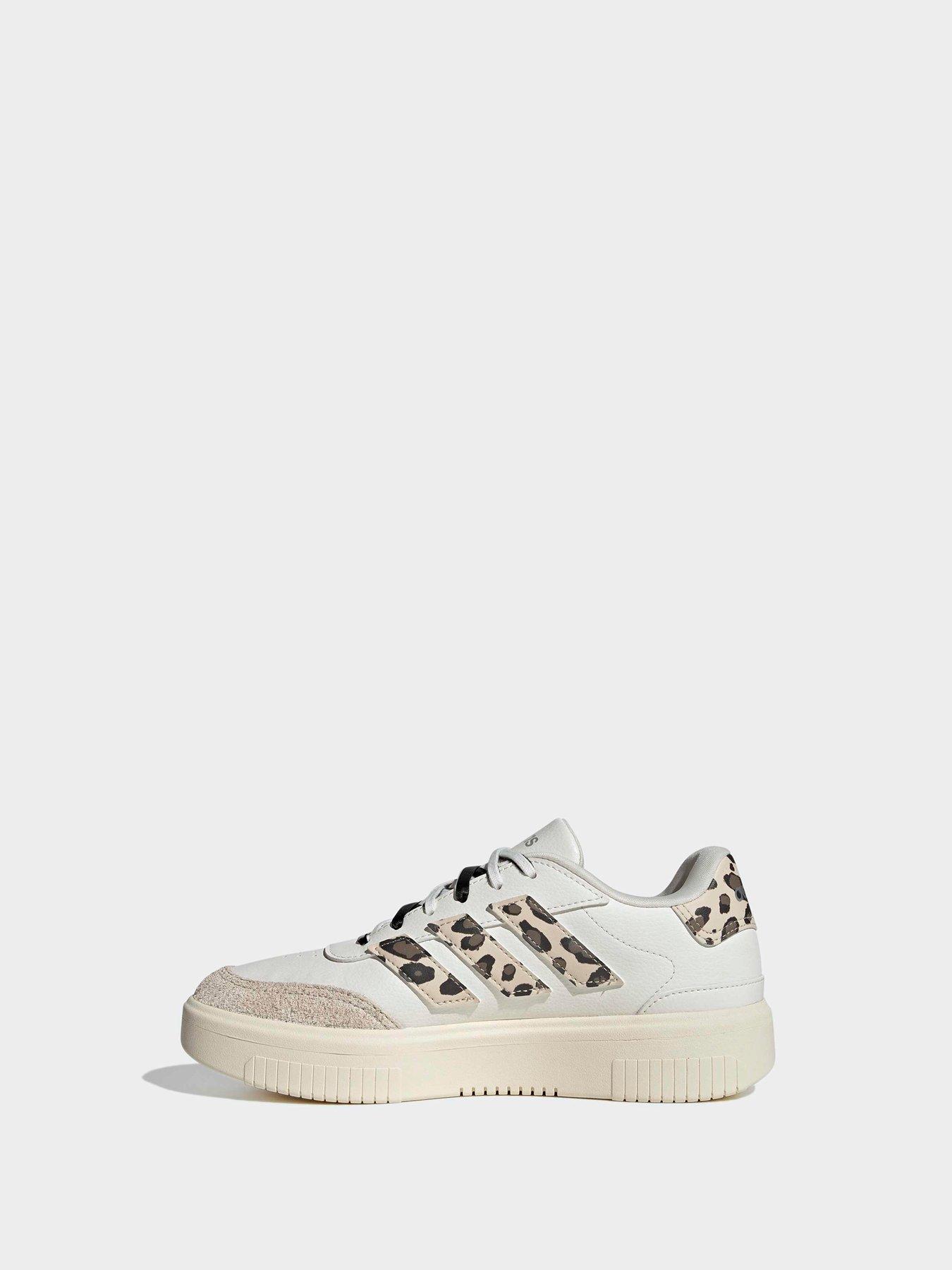 Image 7 of 7 of adidas Sportswear Womens Courtblock Bold - White