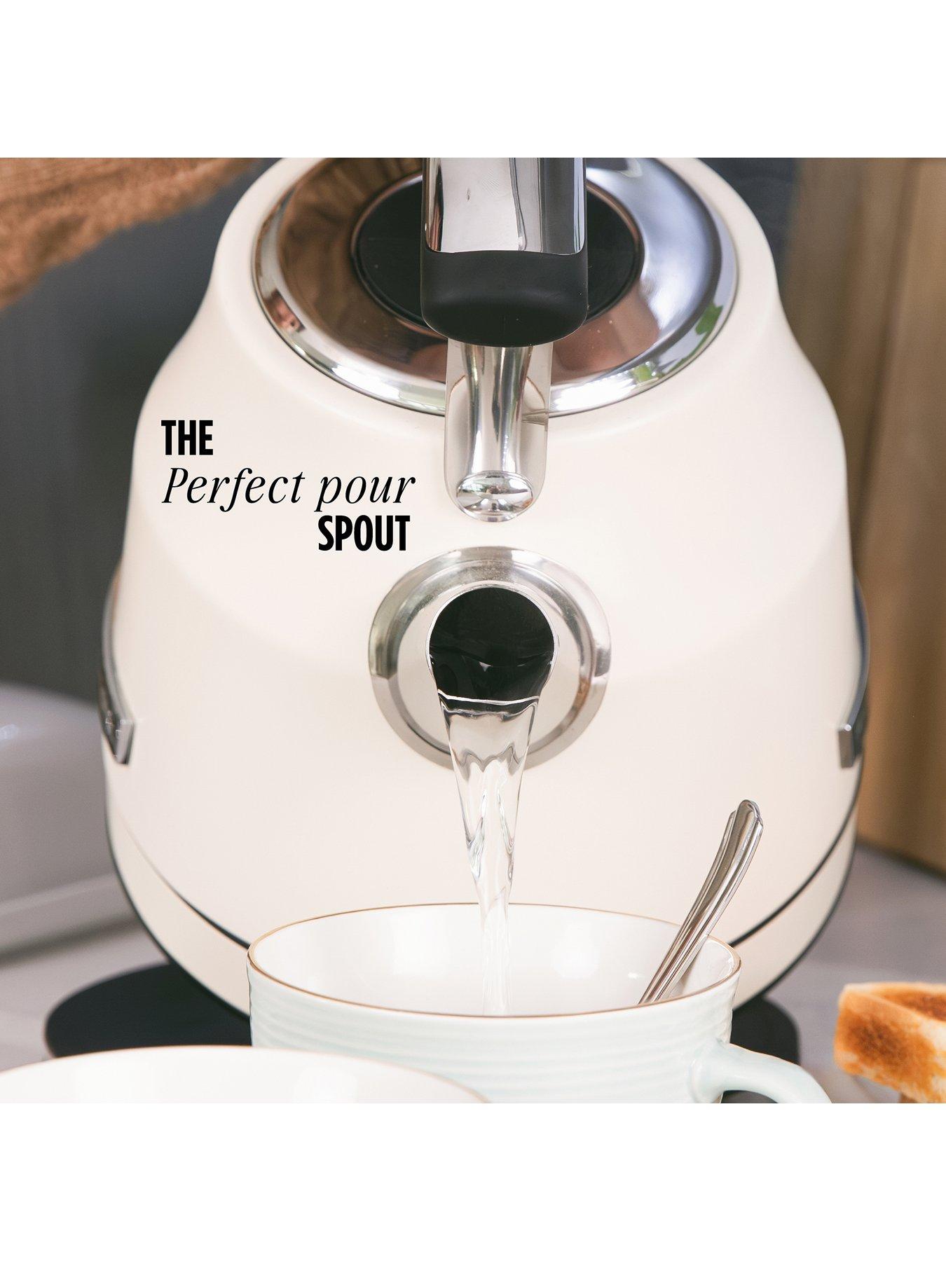 Image 6 of 7 of Rangemaster RMCLDK301CM Classic Kettle in Matt Pale Cream