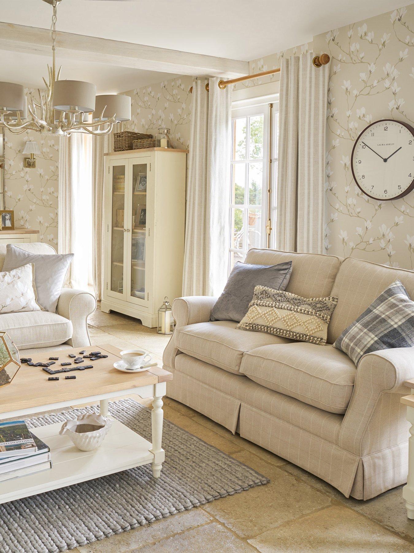 Laura Ashley Laura Ashley Magnolia Grove Natural Wallpaper