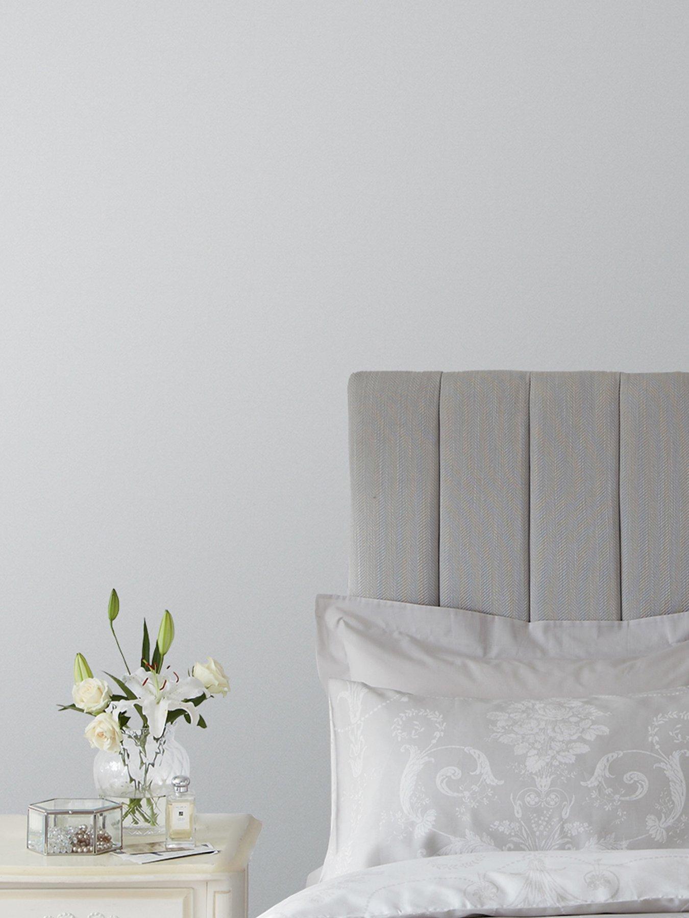 Laura Ashley Laura Ashley Matt Emulsion Slate White 2.5l Paint