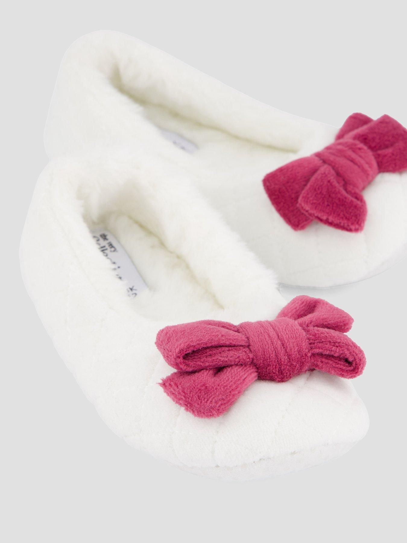 Image 5 of 7 of The Very Collection Girls Quilted Velvet Ballerina Bow Slipper - Cream