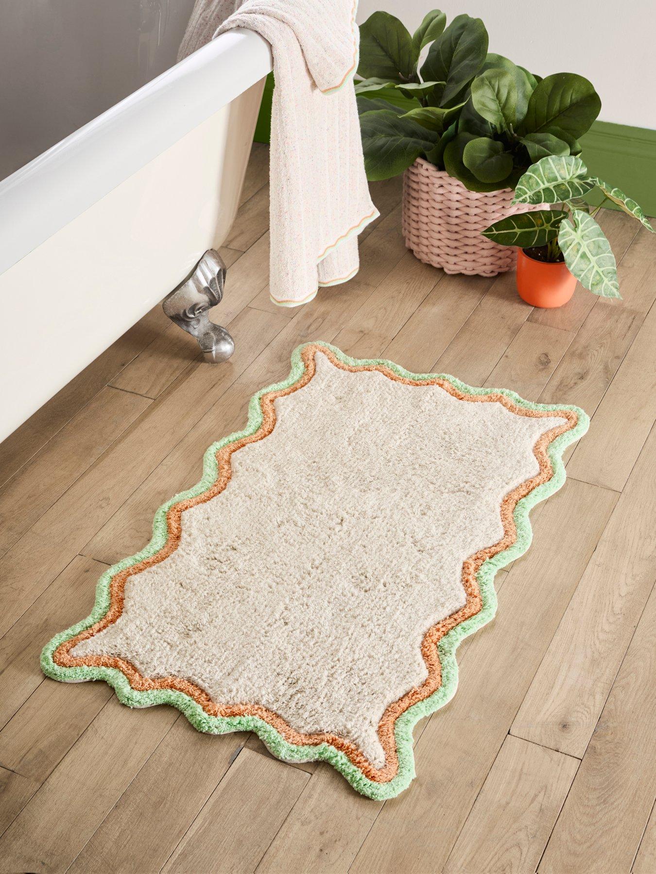 Image 1 of 3 of Fusion Scallop Bath Mat In Multi