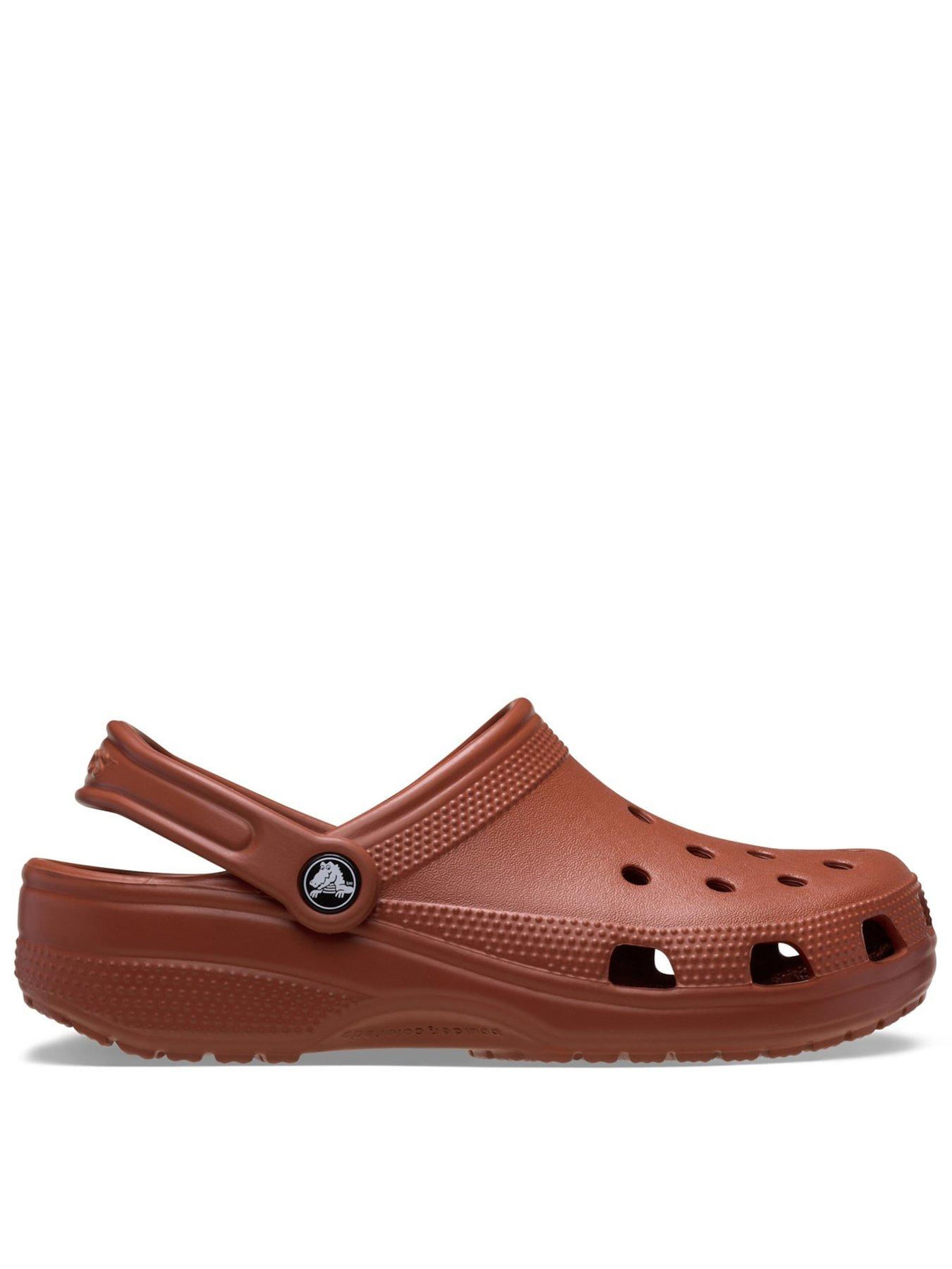 Crocs Classic Clog Sandal – Brown