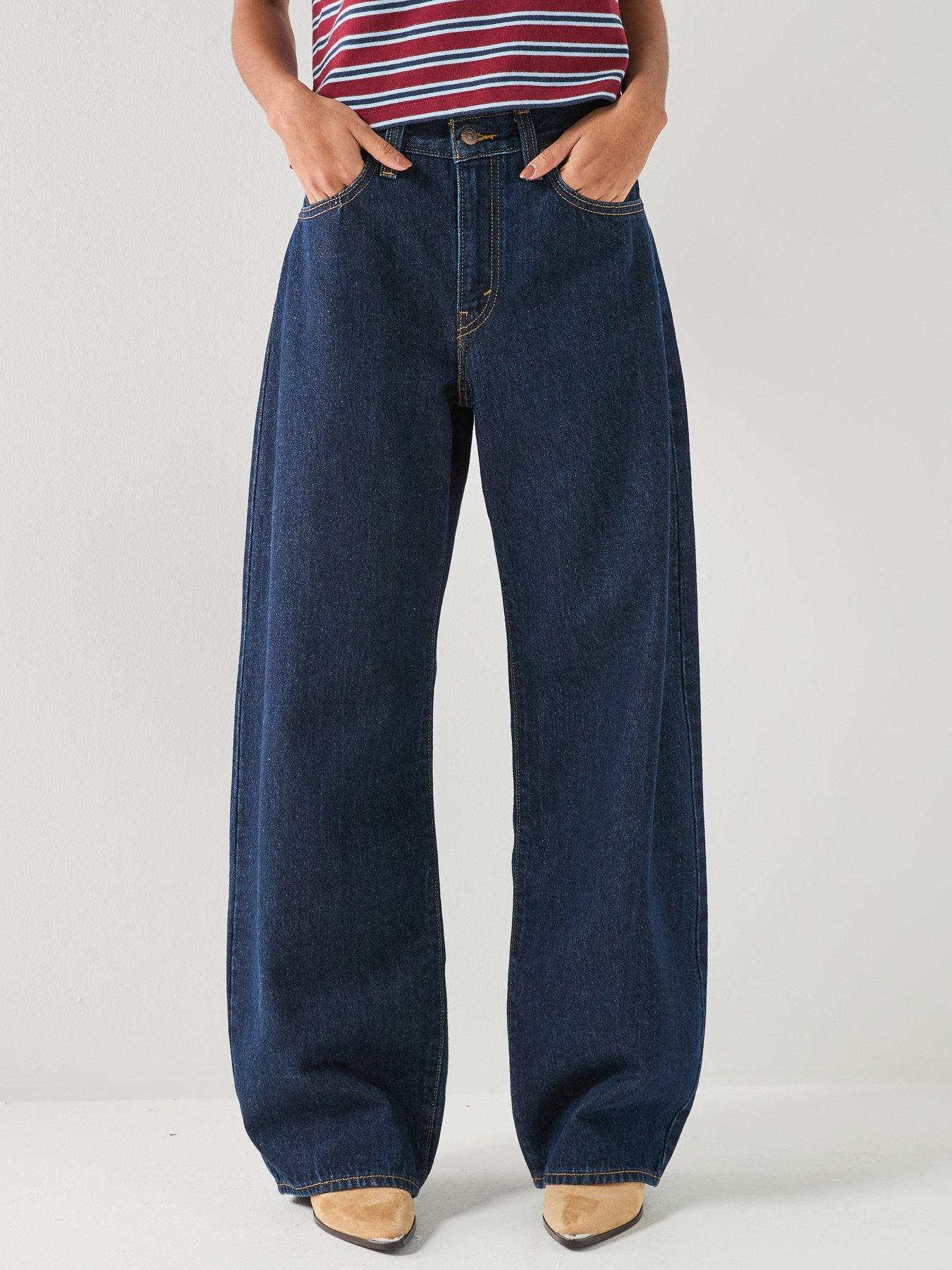 Image 1 of 6 of Levi's Middy Balloon Fit Jeans - Shaded View