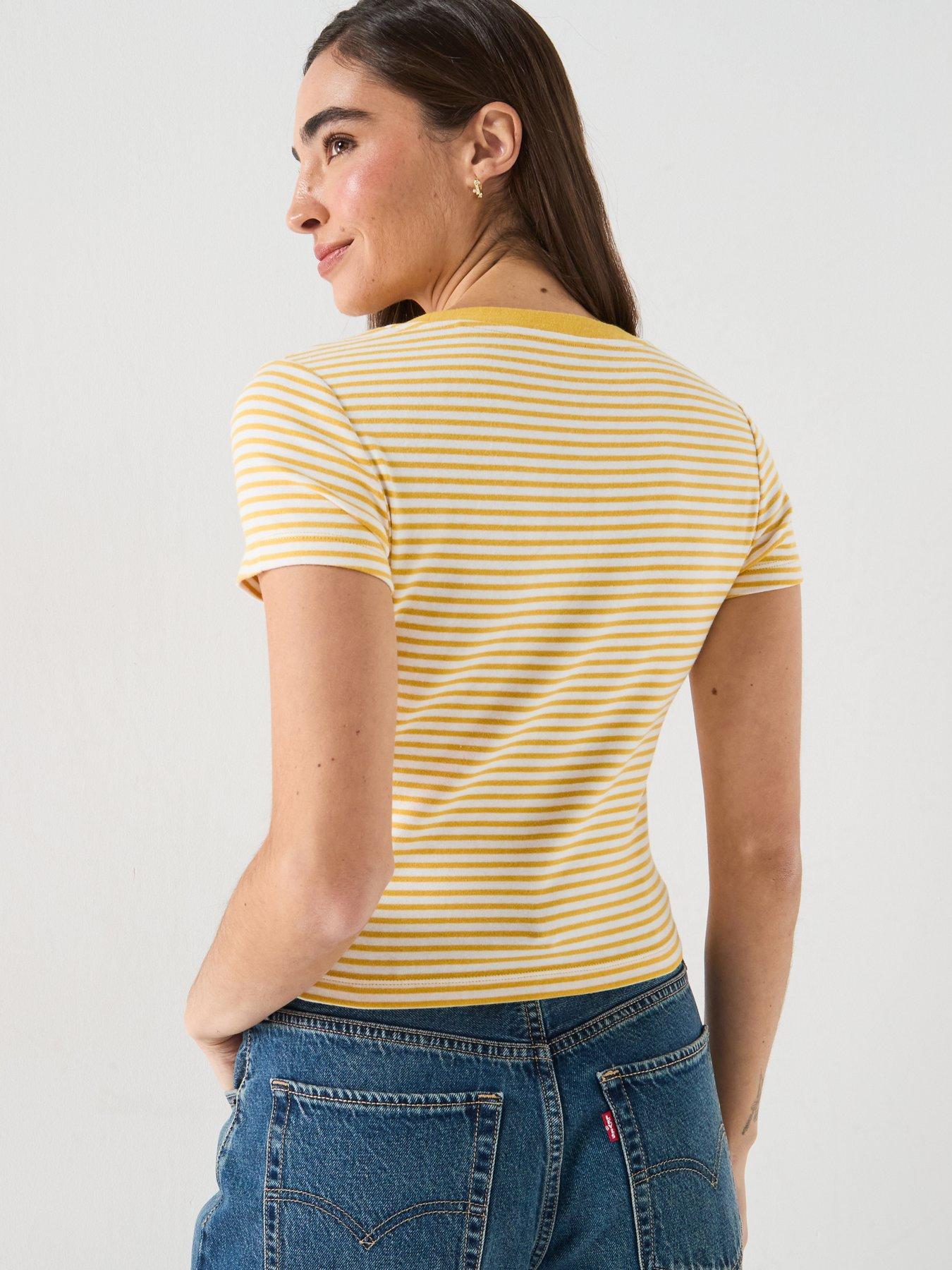 Image 2 of 6 of Levi's Gr Essential Baby Tee