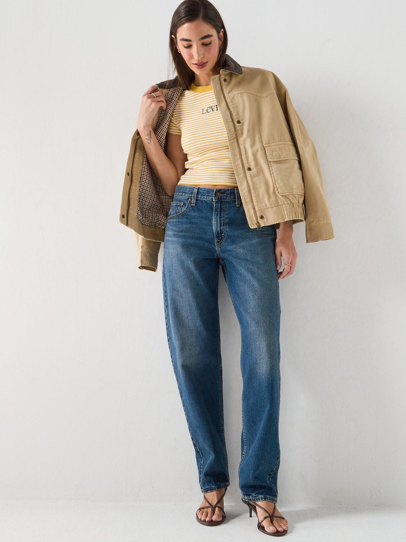 Image 3 of 6 of Levi's Gr Essential Baby Tee