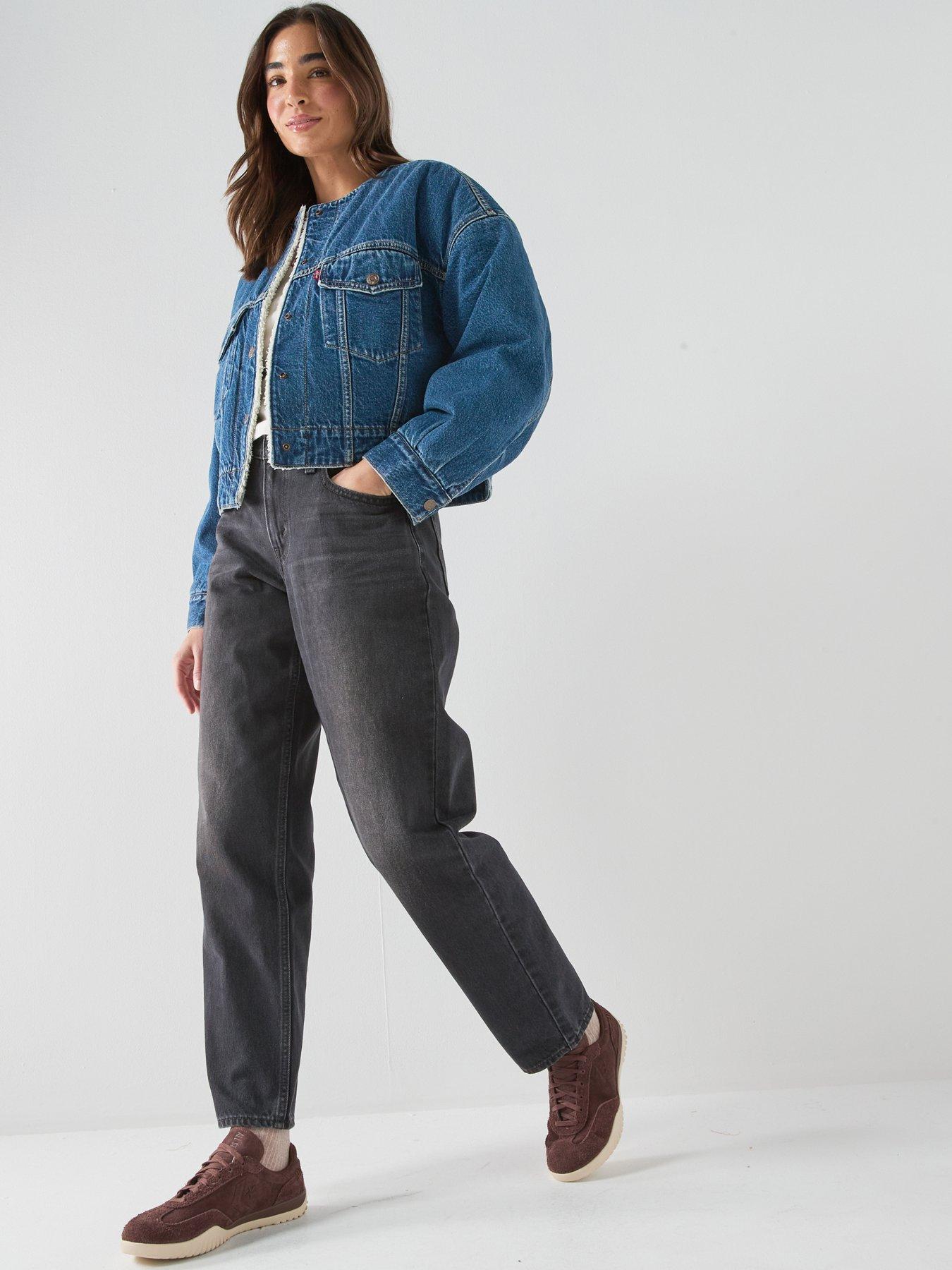 Image 1 of 6 of Levi's Collarless Crop Sherpa Trucker - Blue