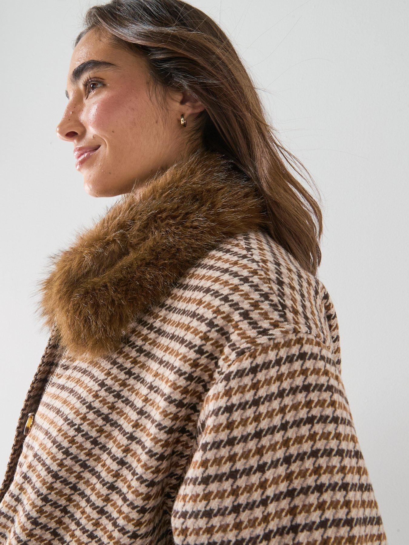 Image 4 of 6 of Levi's Billie Warm Plaid Jacket - Brown