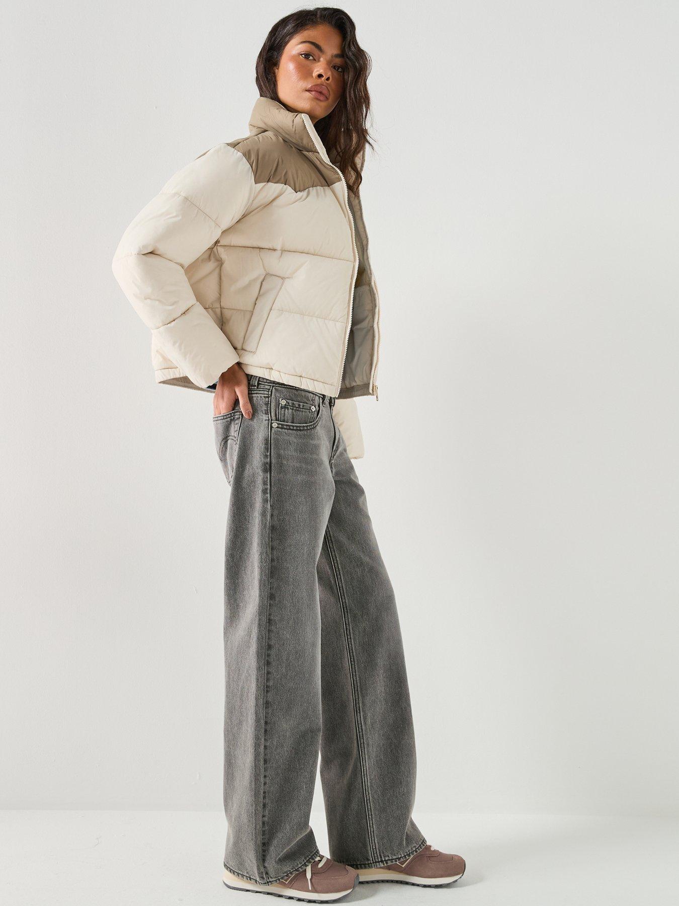 Image 4 of 6 of Levi's Palmer Puffer Jacket Rainy Day - Tan