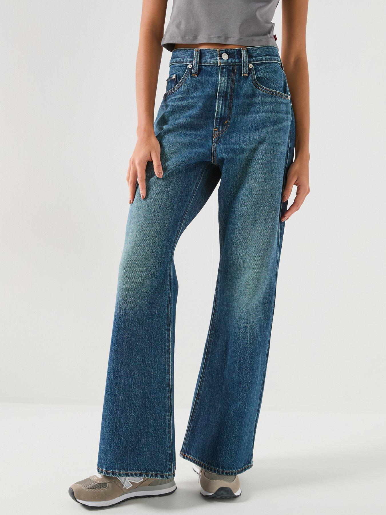 Levi's Cinch Flare Jeans - Healing Hour