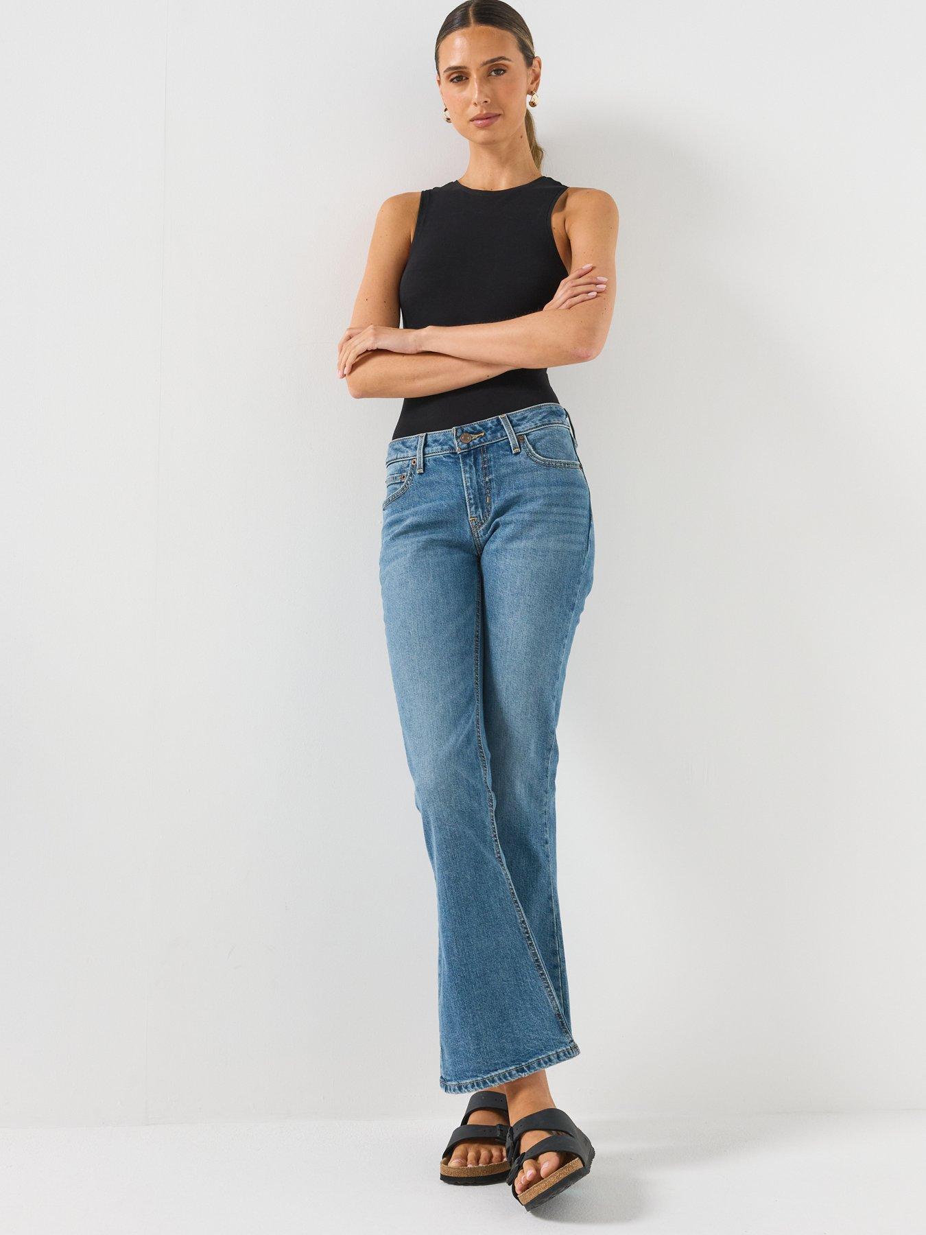 Image 3 of 6 of Levi's Low Slim Bootcut Jeans - Kick Start