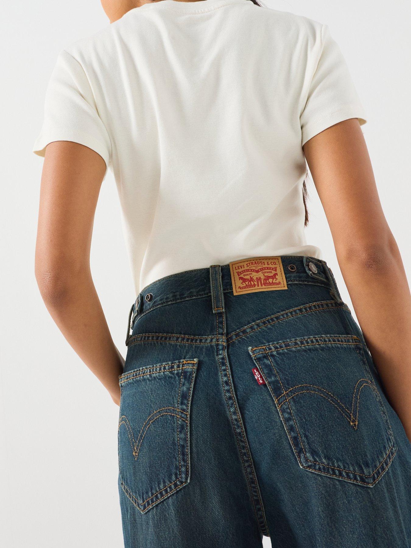Image 4 of 6 of Levi's Cinch Baggy Fit Jeans - Blue