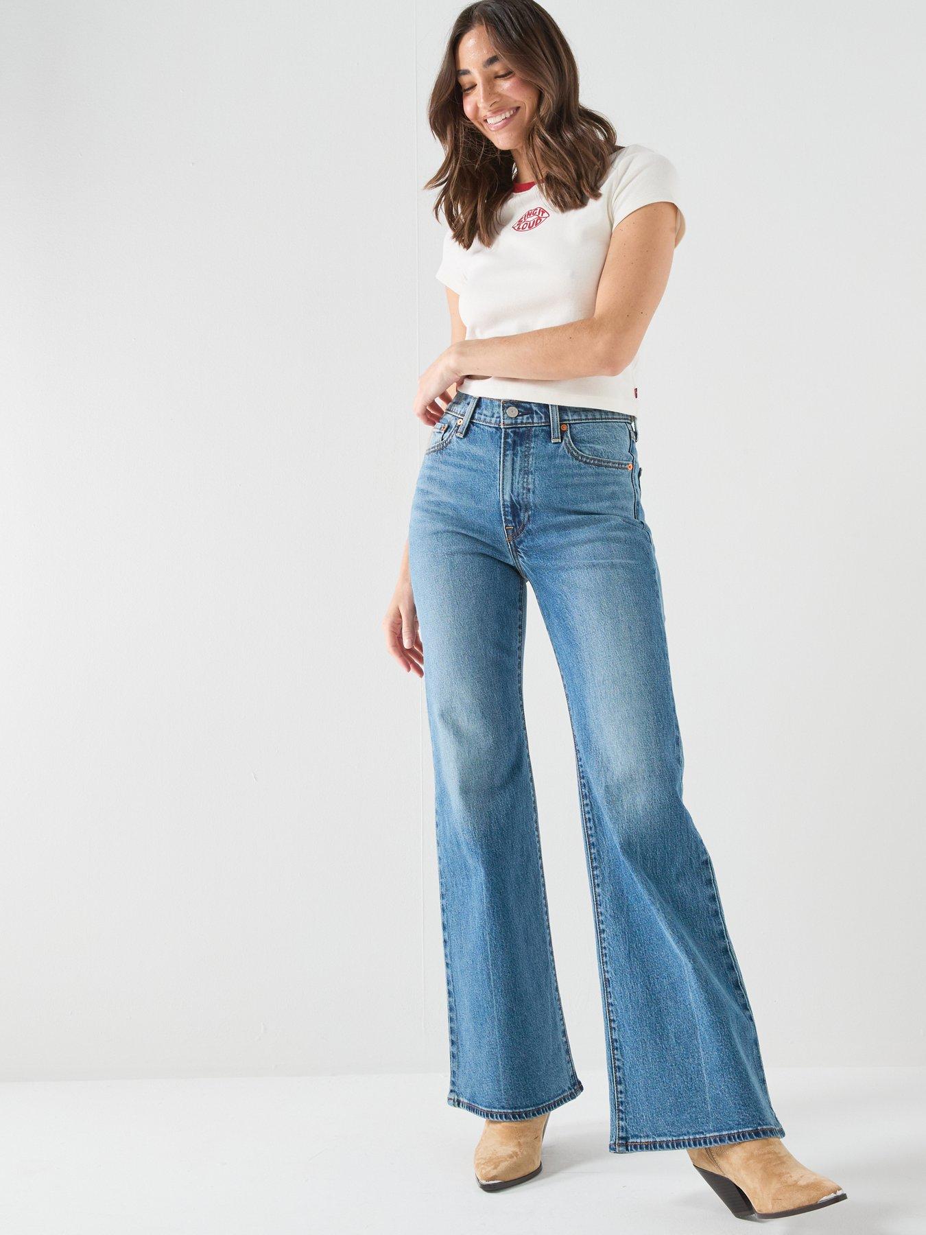 Image 3 of 6 of Levi's Ribcage Flare H2 26