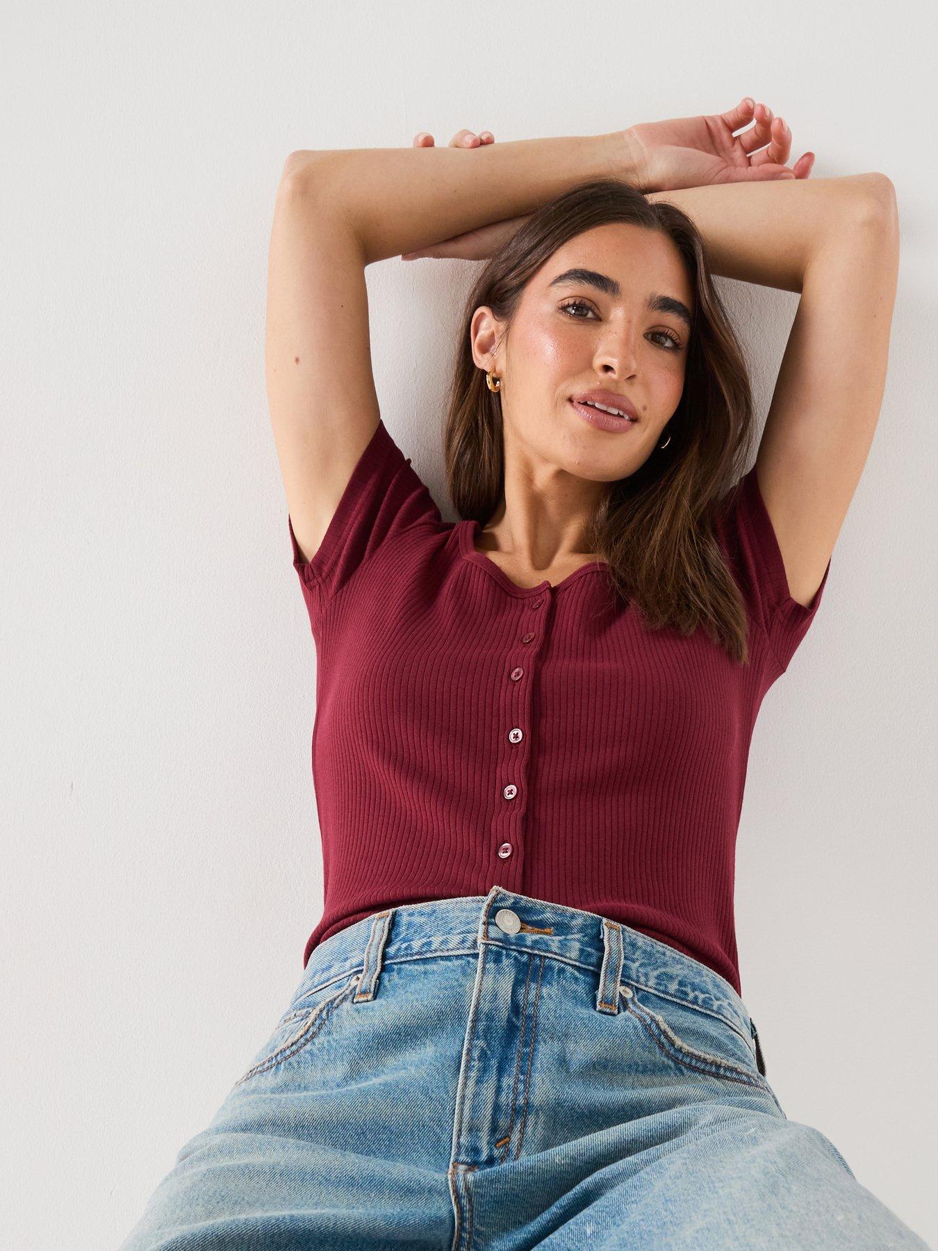 Image 4 of 6 of Levi's Austen Button Through Short Sleeve Top - Red