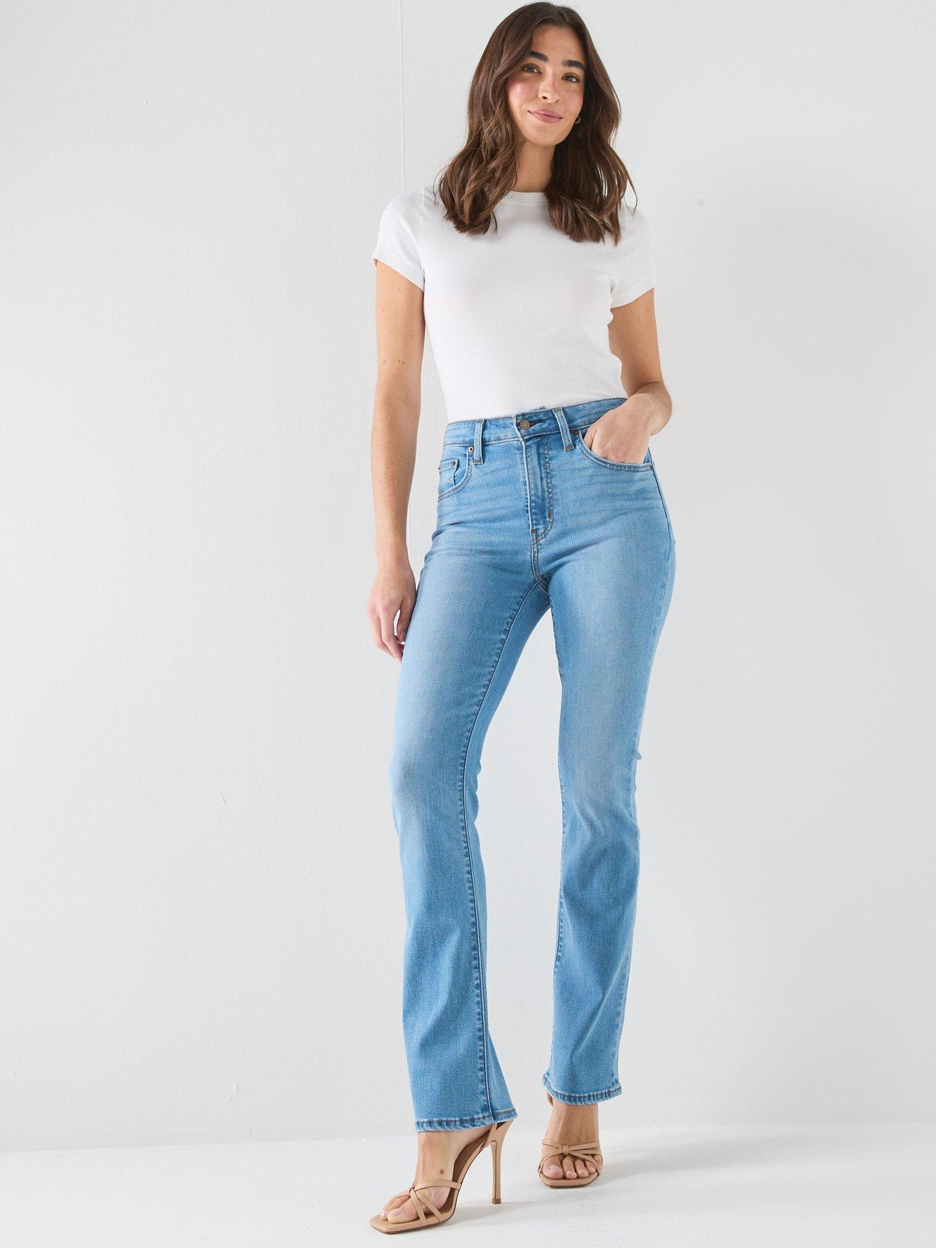 Image 3 of 6 of Levi's 725 High Rise Bootcut