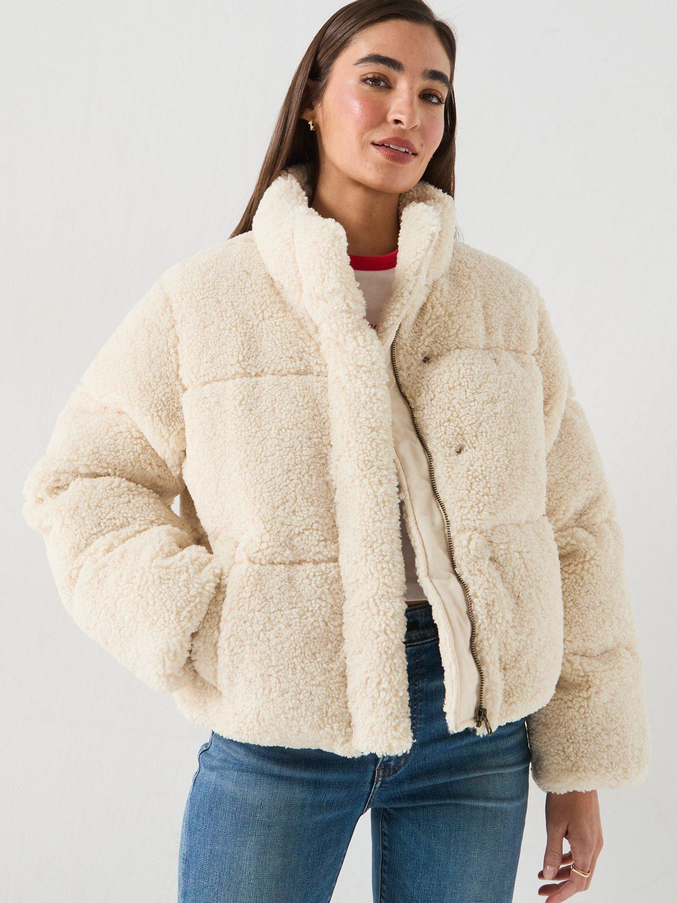 Image 6 of 6 of Levi's Brynn Crop Sherpa Puffer Jacket - White Swan