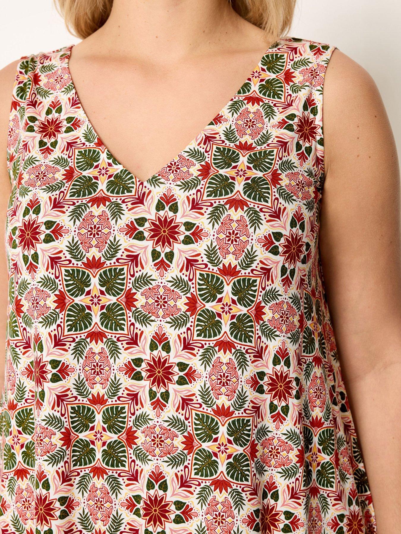 Image 4 of 4 of Yours Curve Printed Swing Vest - Multi