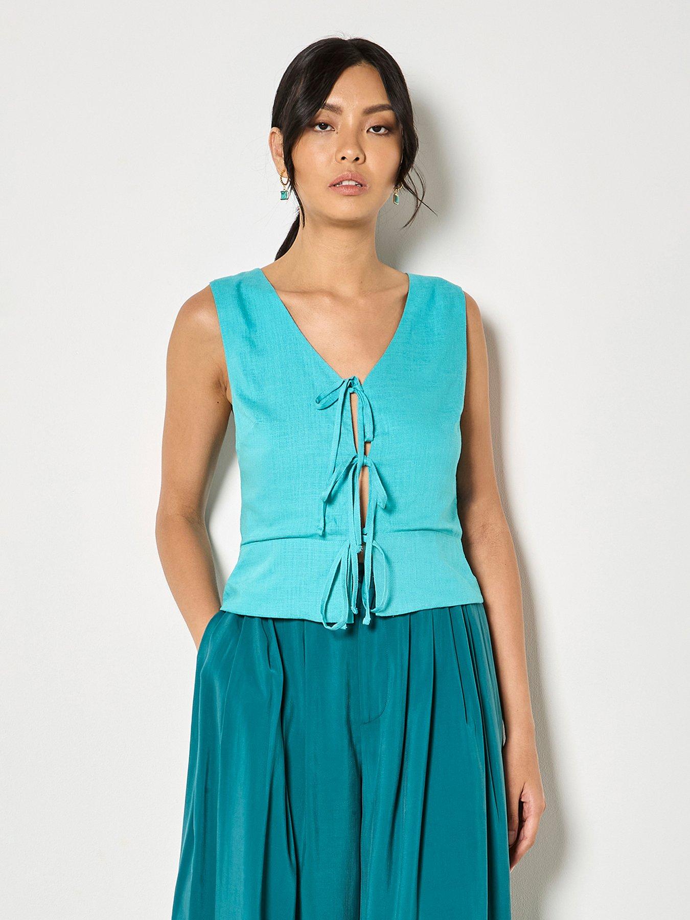 Apricot Tie Front Linen Blend Sleevleess Top - Blue