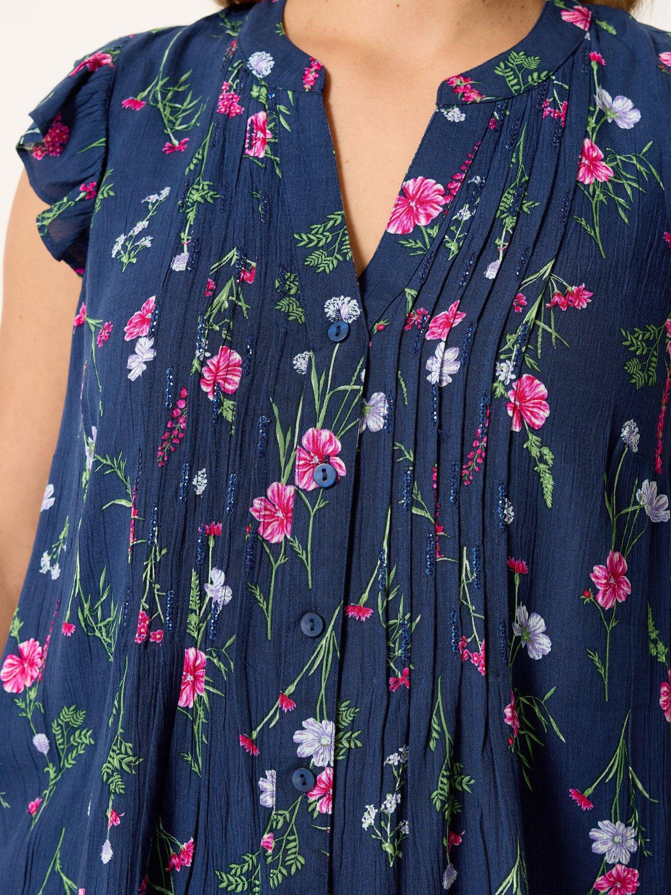 Image 4 of 4 of Yours Curve Sleeveless Pintuck Top - Blue