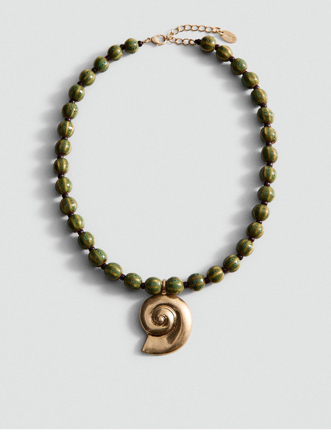 Mango Beaded Necklace With Ceramic Shell Appliqué - Gold