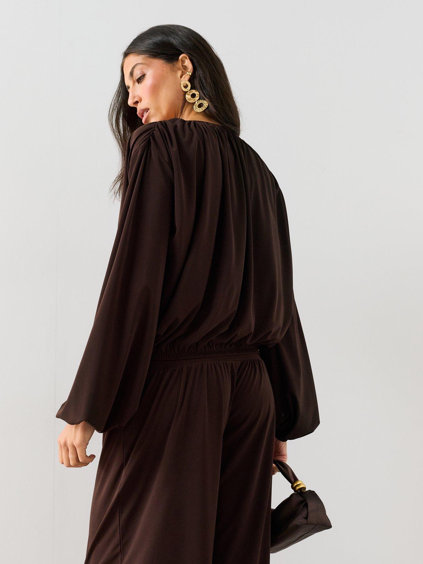 Image 2 of 7 of The Very Collection Bubble Hem Volume Sleeve Co-Ord Top - Brown