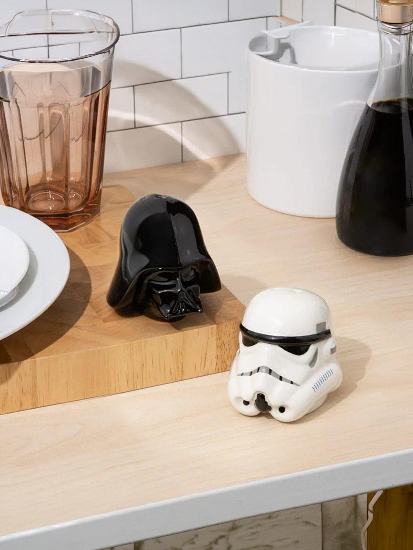 Image 1 of 3 of Star Wars Darth Vader And Stormtrooper Salt And Pe