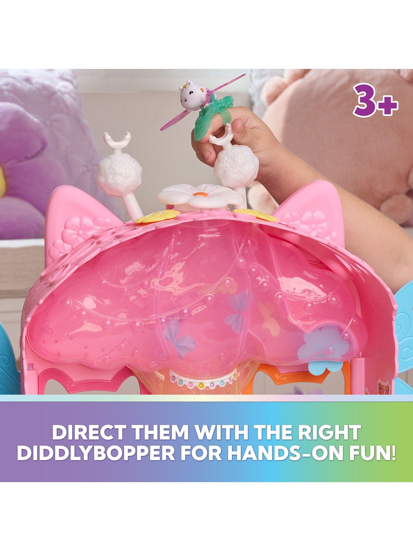 Image 4 of 7 of Gabby's Dollhouse Flutter Magic Fairy Playset