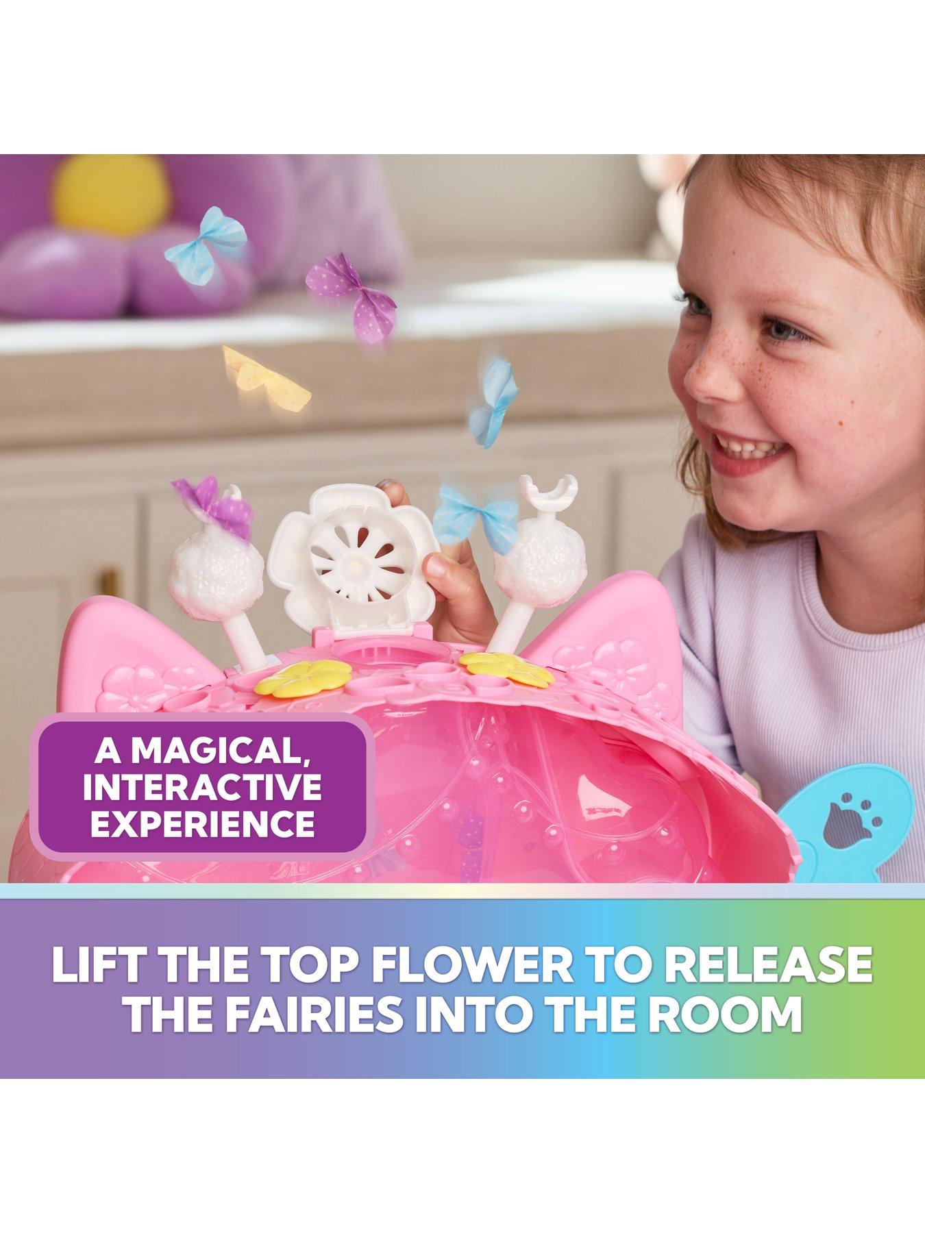 Image 6 of 7 of Gabby's Dollhouse Flutter Magic Fairy Playset
