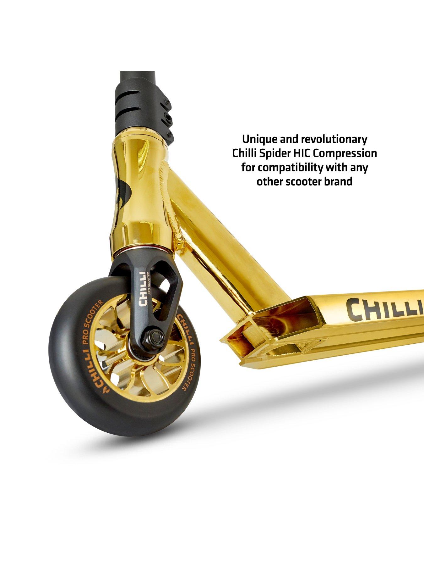 Image 3 of 7 of Micro Scooter Chilli Reaper Stunt Scooter: Gold