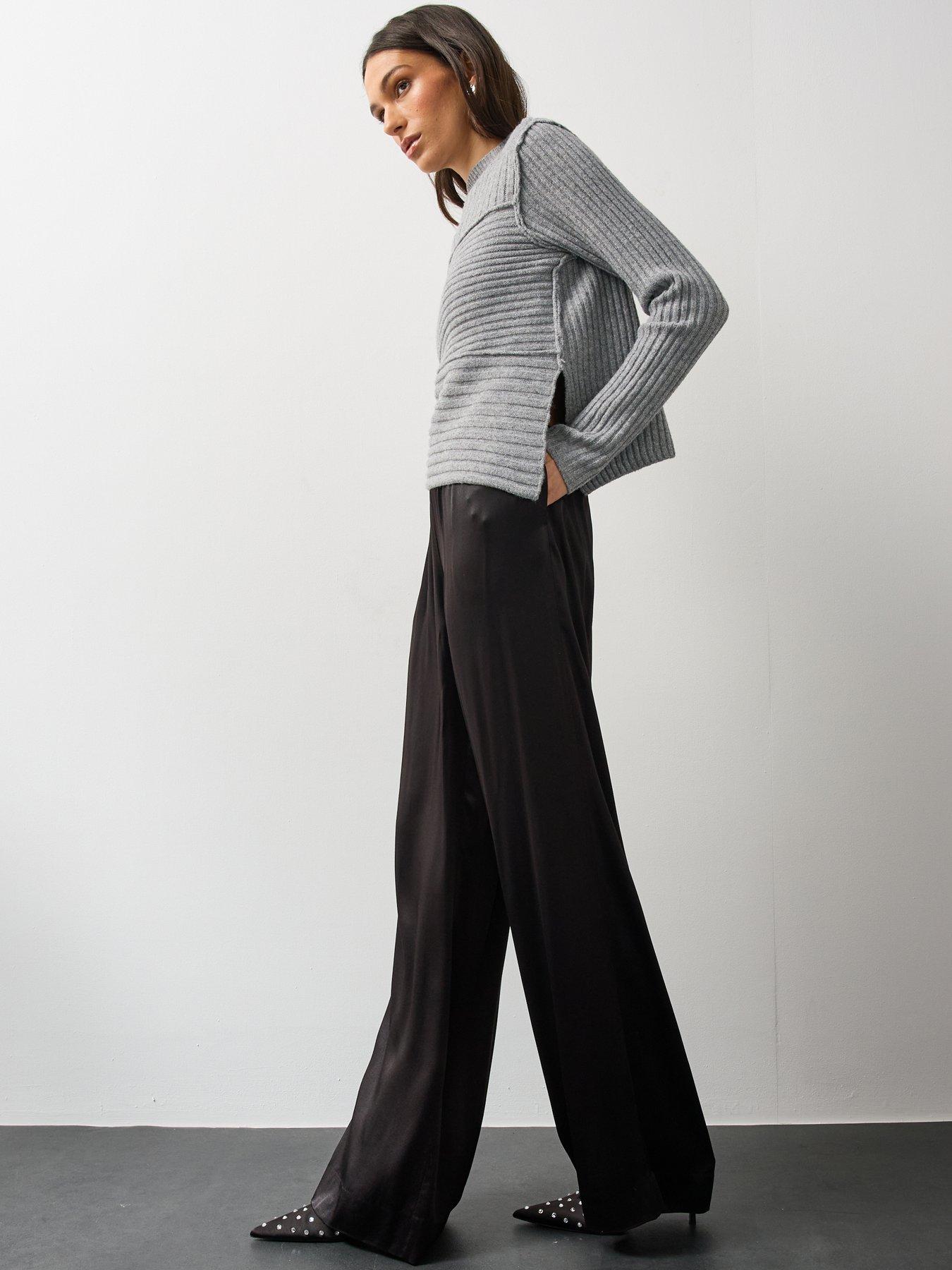 Image 5 of 7 of Michelle Keegan Womens Ribbed Panel Soft Knit Co Ord Jumper&nbsp;- Grey