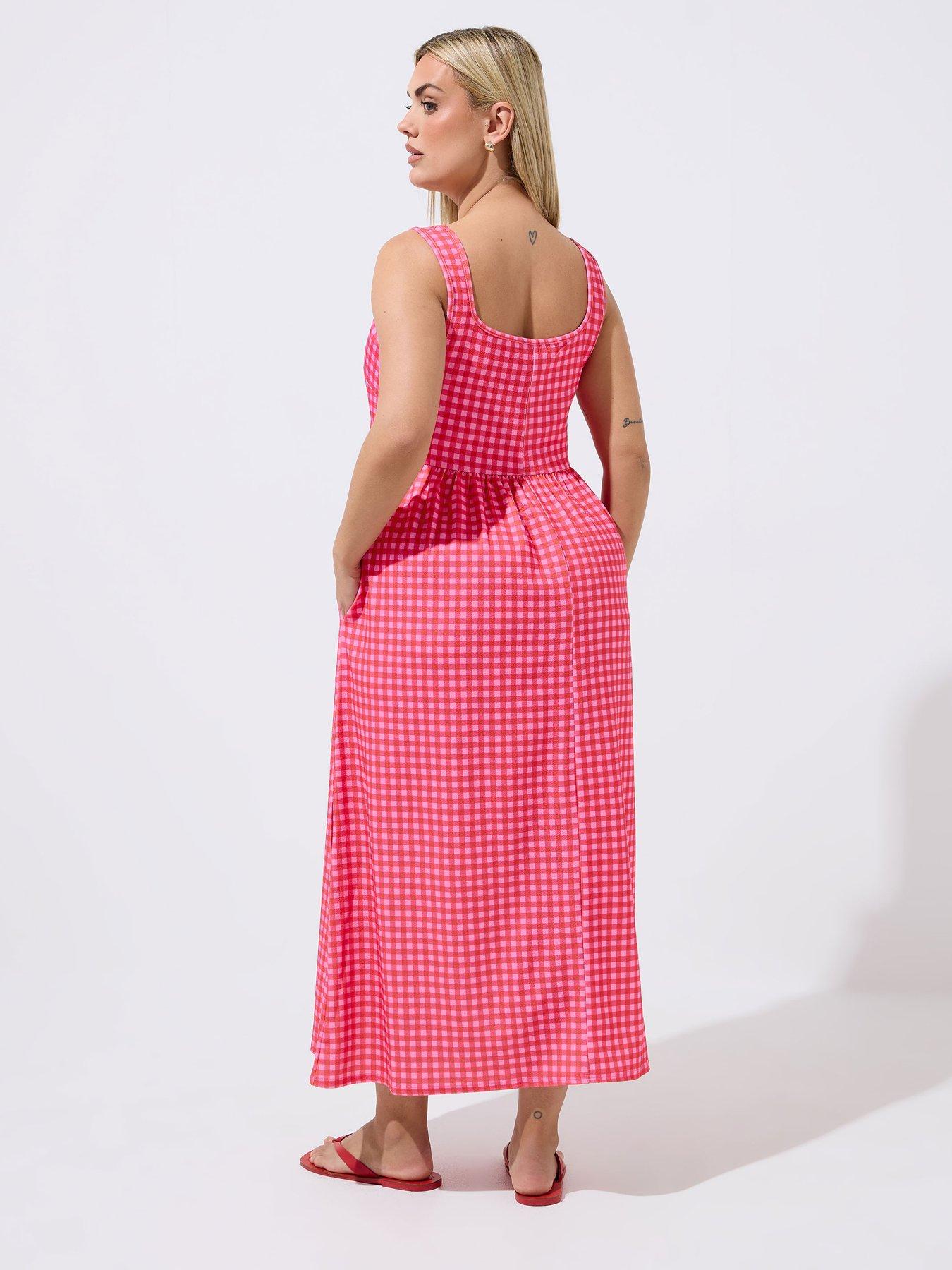 Image 2 of 4 of Yours Curve Gingham Strappy Dress - Pink
