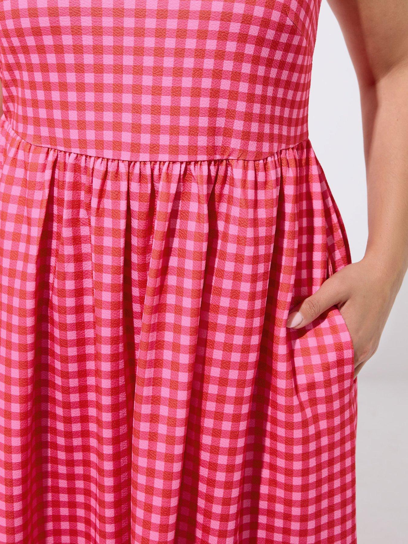 Image 4 of 4 of Yours Curve Gingham Strappy Dress - Pink
