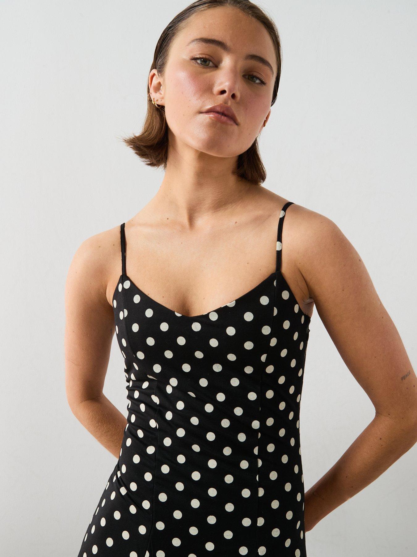 Image 3 of 6 of Mango A-Line Dress With Godets - Black