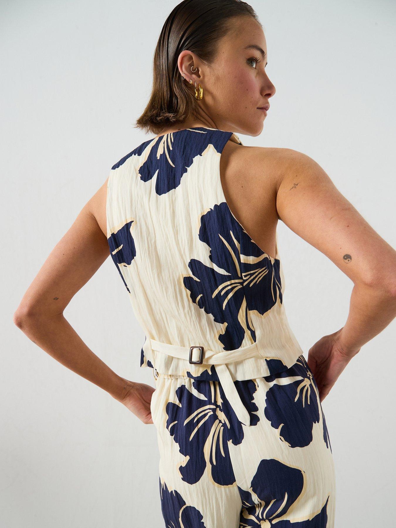 Image 2 of 6 of Mango Floral Print Co-ord Lyocell Vest - White