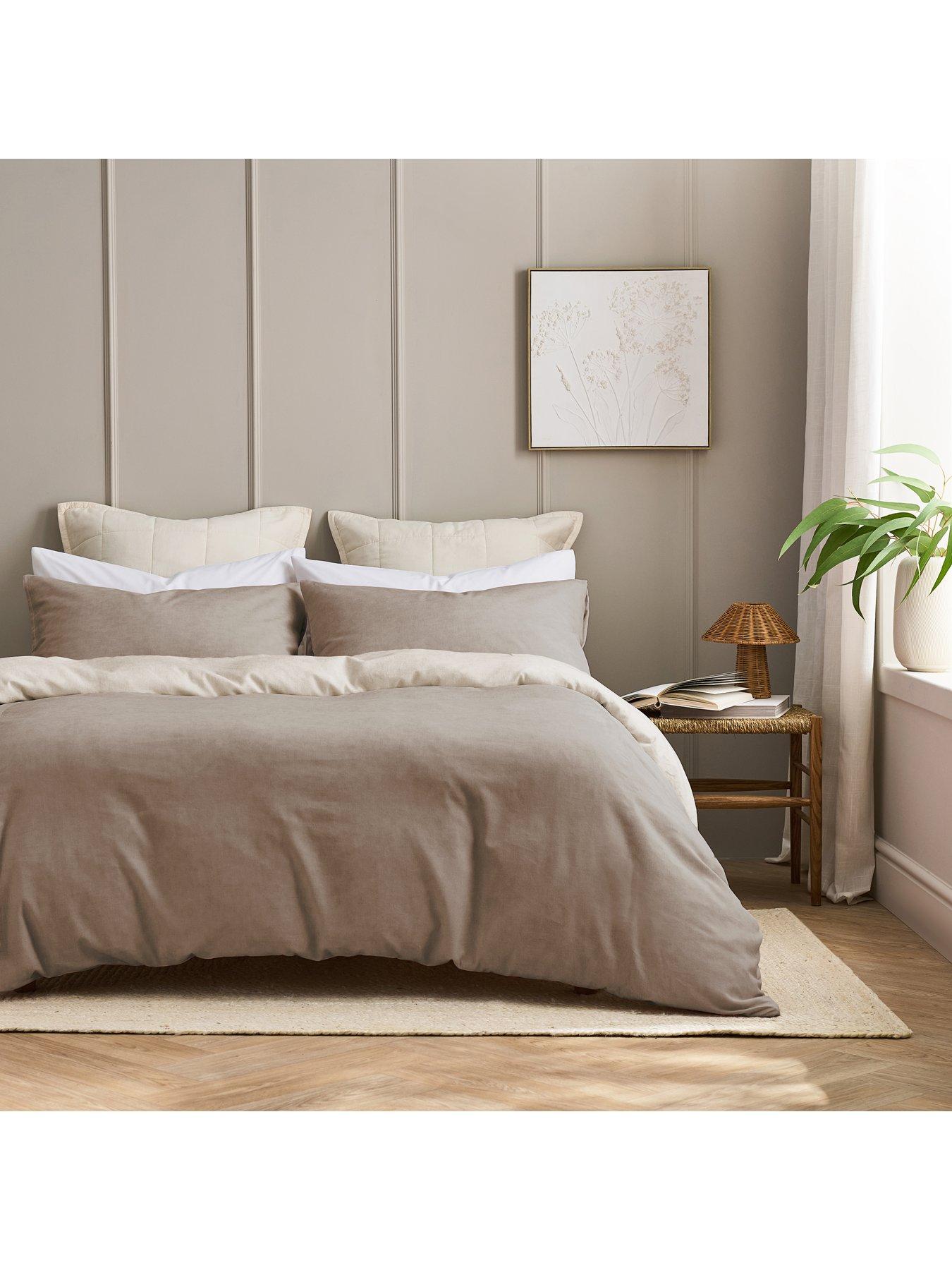 Image 4 of 4 of Christy Relaxed Linen Cotton Blend Reversible Duvet Cover Set