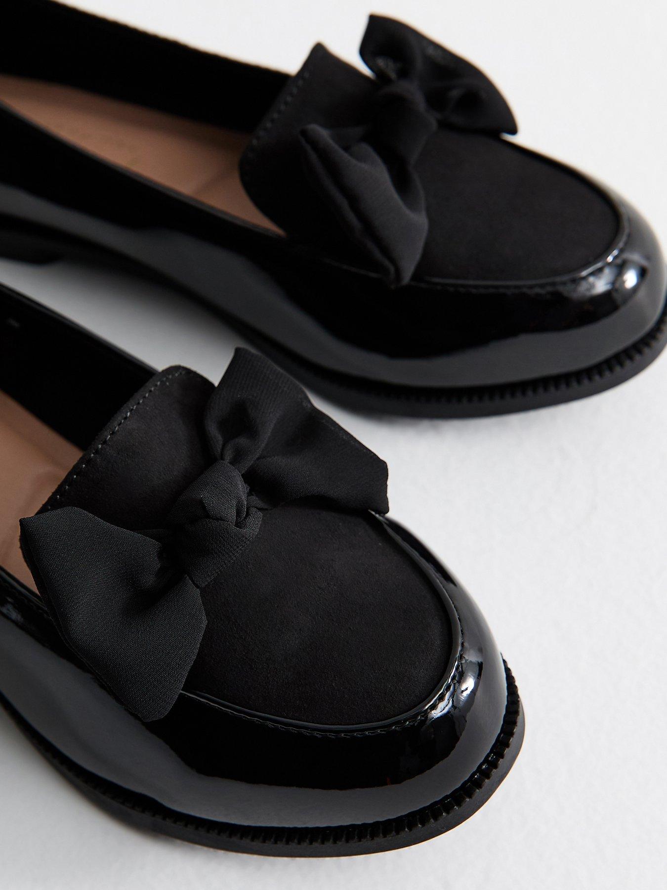 Image 4 of 4 of New Look Extra Wide Fit Patent Faux Leather Bow Front School Shoe&nbsp;Loafers - Black
