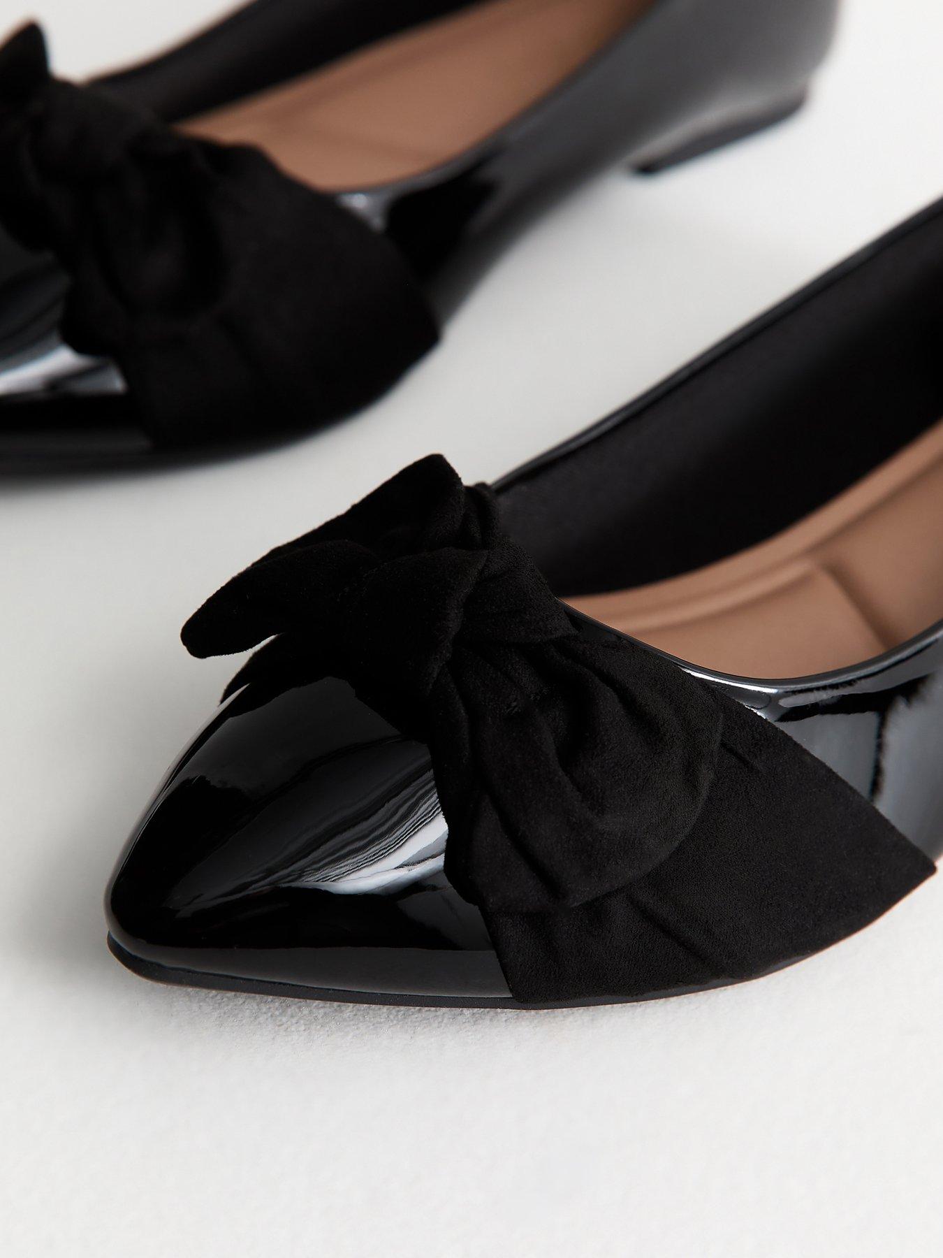 Image 5 of 5 of New Look Wide Fit Faux Leather Bow Ballet School Shoe&nbsp;Flats - Black