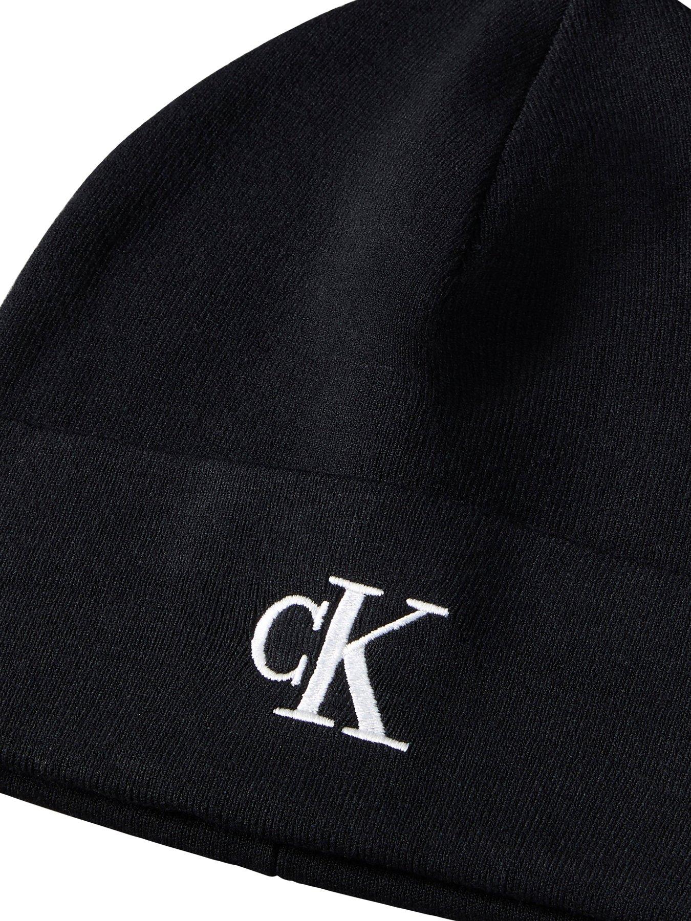 Image 3 of 3 of Calvin Klein Signature Logo Beanie - Black